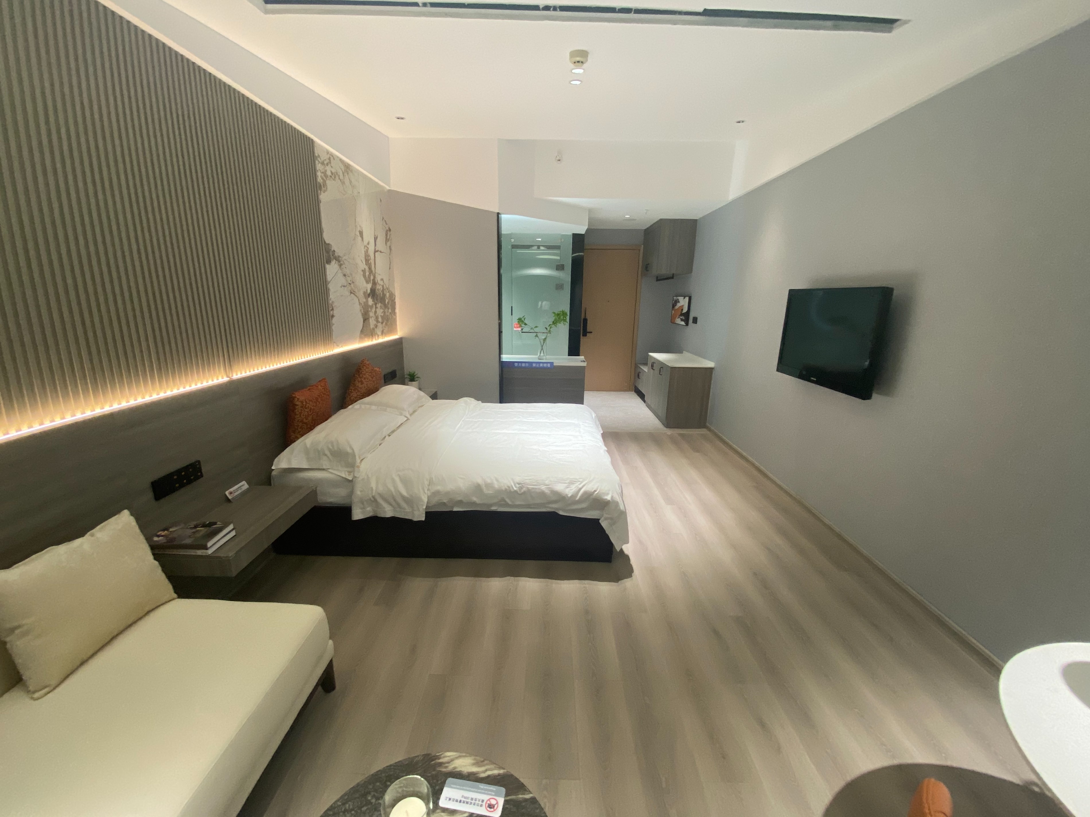 住好智能为您解答——无人智慧酒店是噱头，还是酒店业未来发展的趋势？